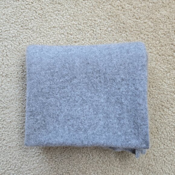 Mayson The Label Grey Cashmere Scarf - Picture 6 of 10